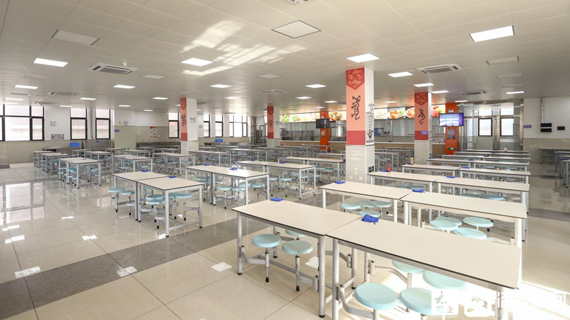 烟台北大附属实验学校烟台学校春季招生简章 品质校园与美味食堂同行